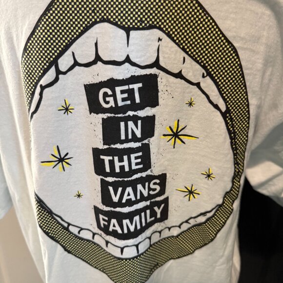 3 Pack Bundle of Van's Tee's Size Large - Picture 8 of 13